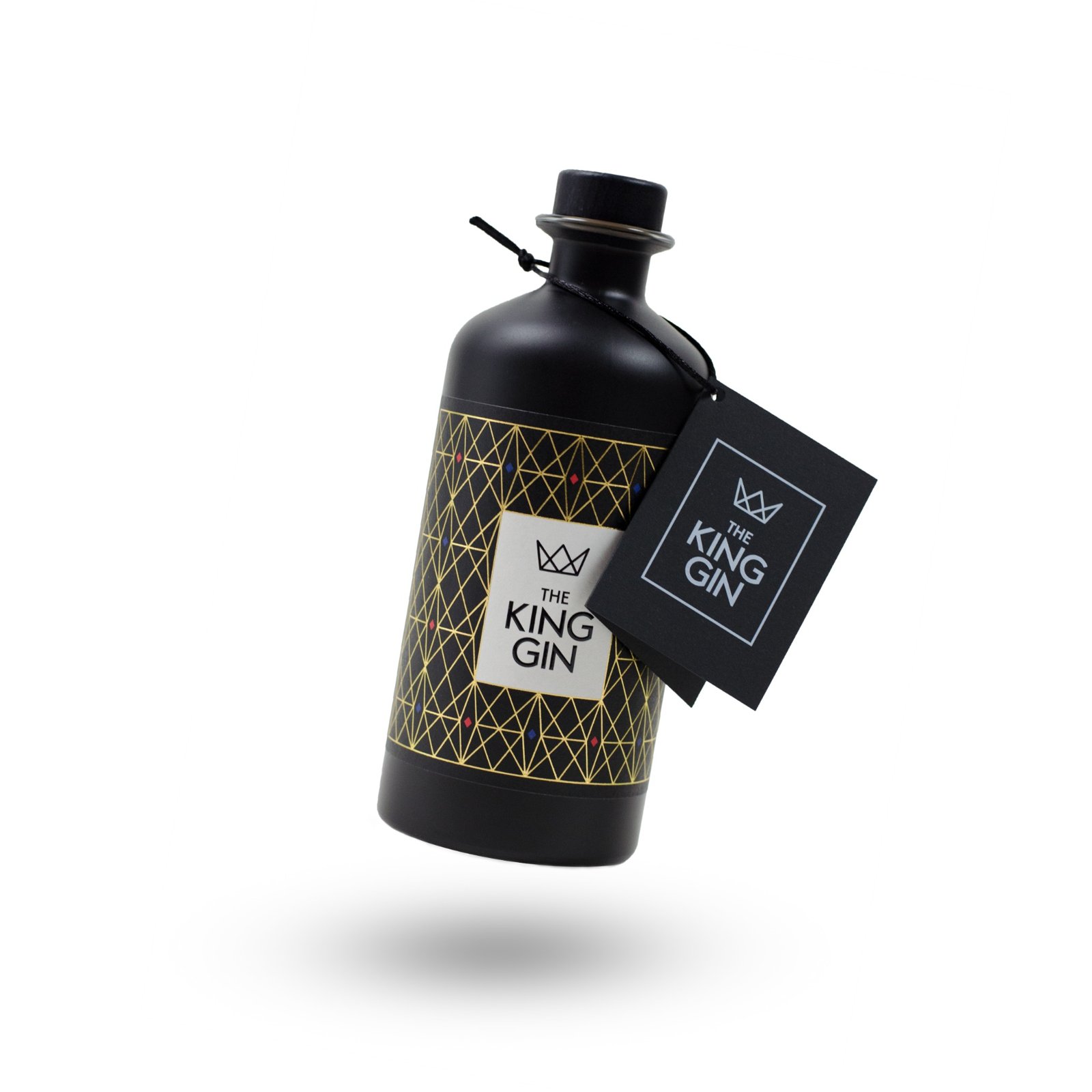 Freigestellter THE KING GIN Kini Gold mit Anhänger